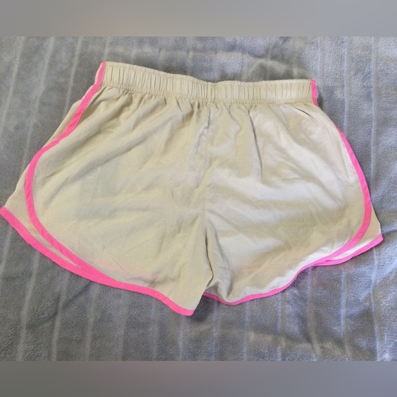 Nike Women’s Dry Fit Lined Short Size M Standard Fit - Picture 2 of 7